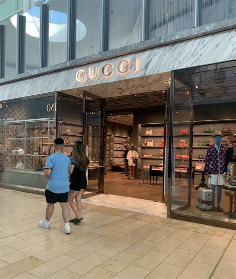 gucci at holt north york on|Gucci yorkdale mall hours.